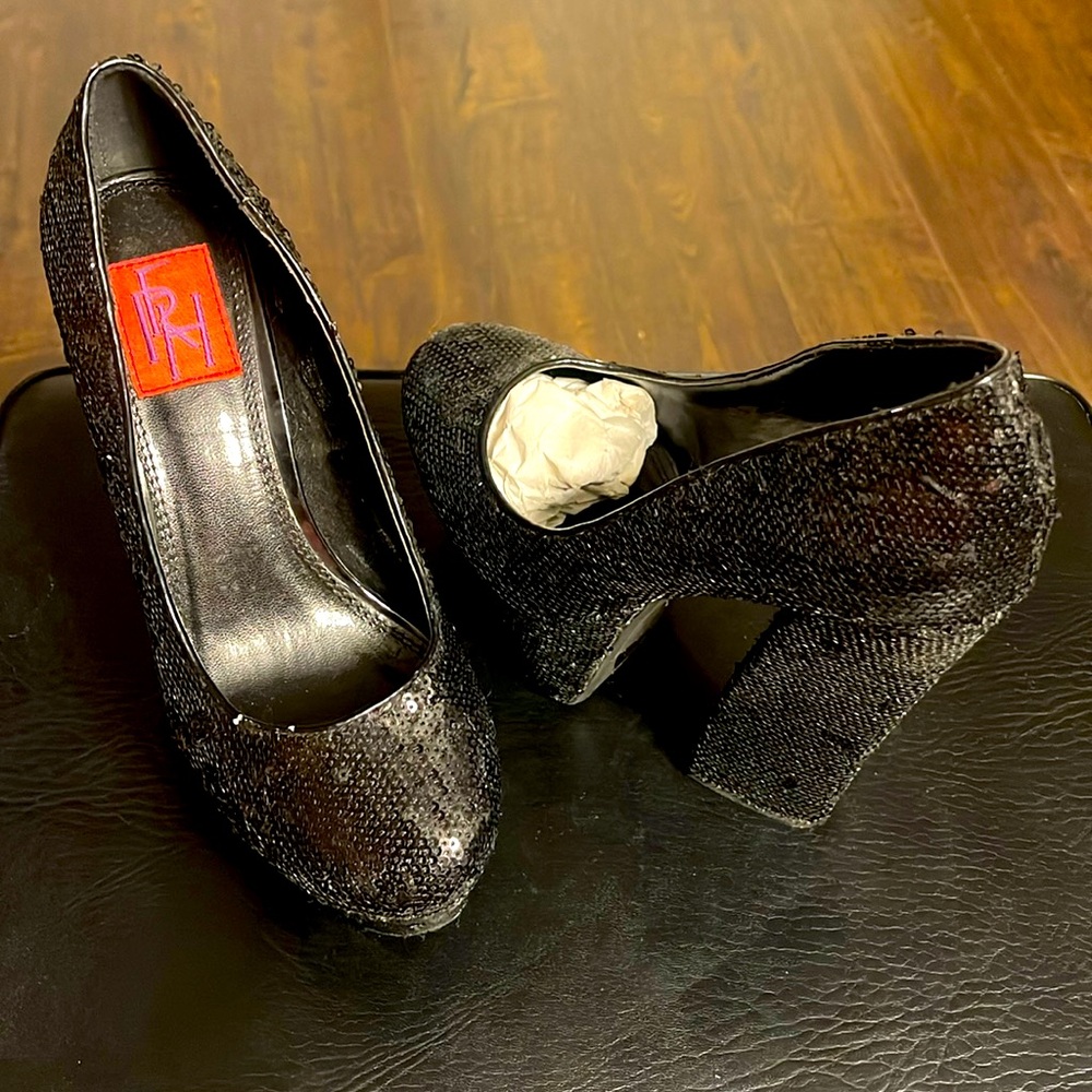 FRH - Black Sequin Platform Heels - Retro Block 7.5